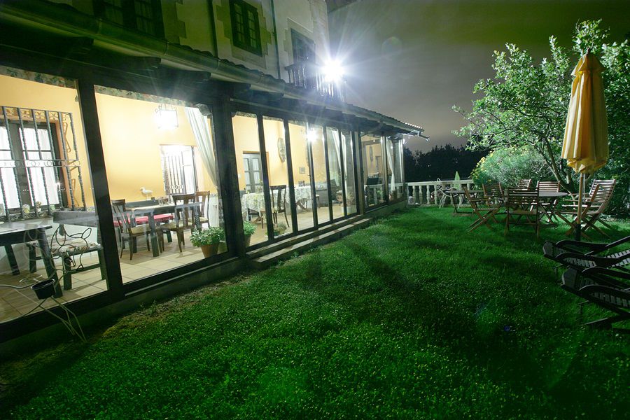 Hotel Palacio La Casona De Cerrazo Екстериор снимка